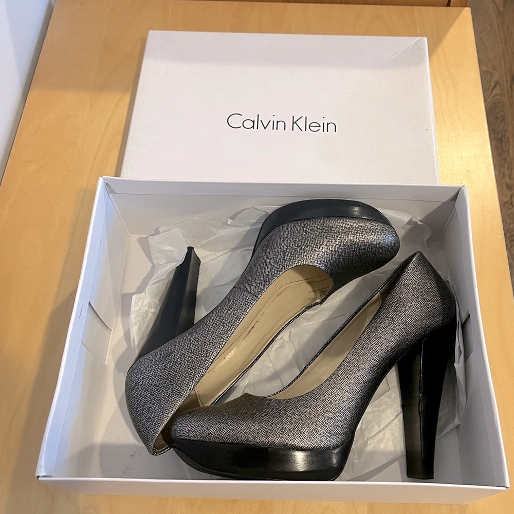 Calvin Klein Carley Metallic Platform Heel Shoes